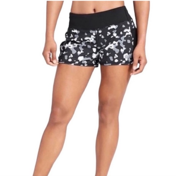 Athleta Pants - Athleta athletic shorts